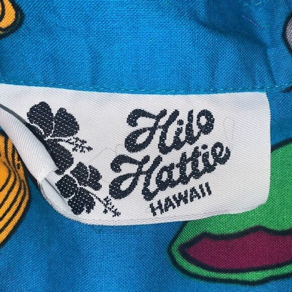 Hilo Hattie Mens Size Medium Hawaiian Button Front Shirt‎ Blue Short Sleeve - Picture 2 of 5